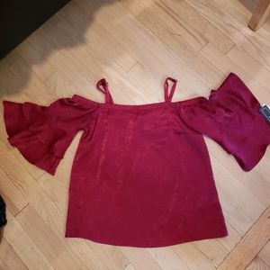 Red shoulder cut out top
